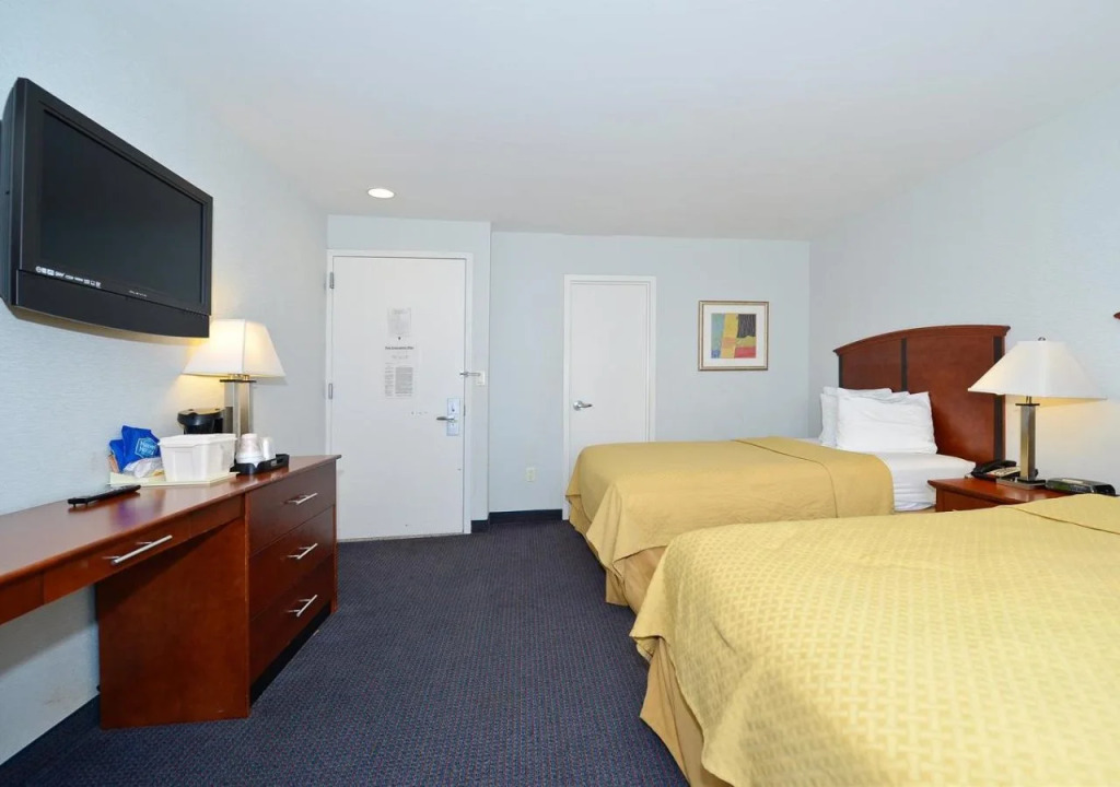 Lexington Inn