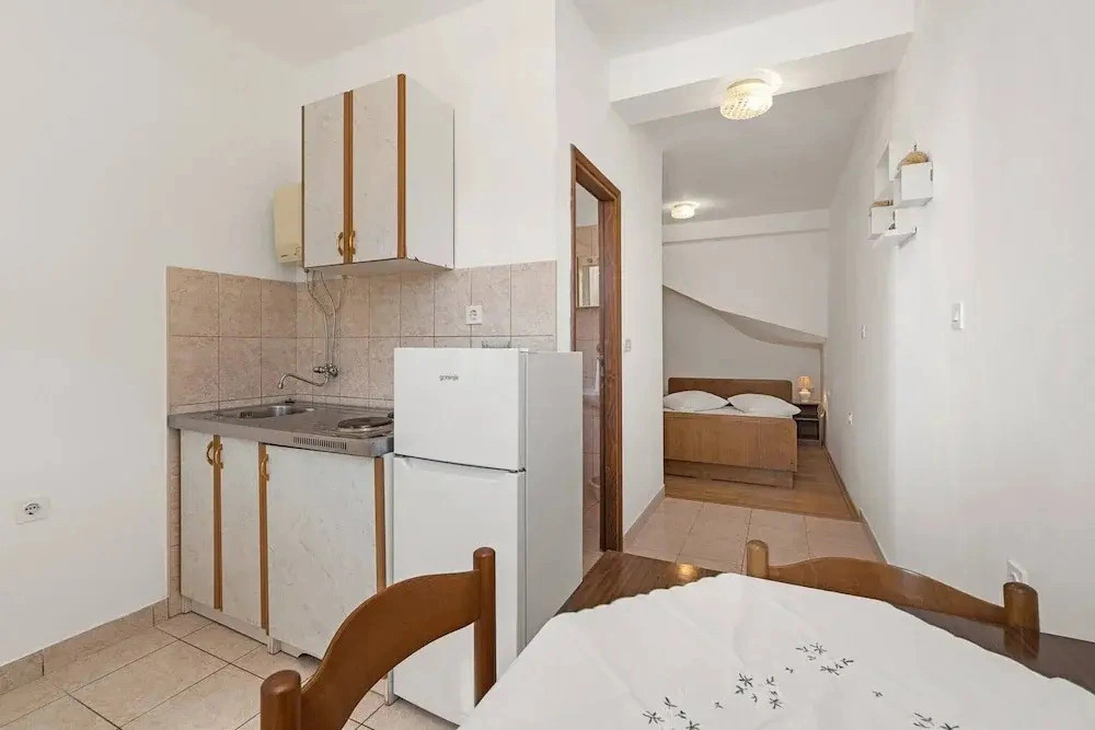 Cozy Apartment in Sibenik-brodarica