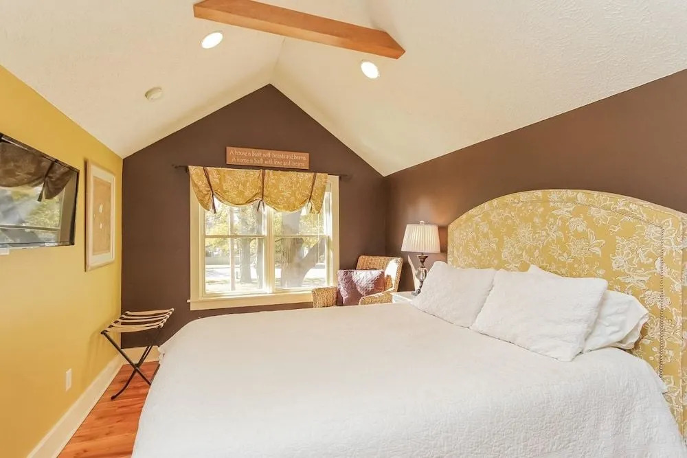 The Oriole - Studio Apartment, Sleeps 2