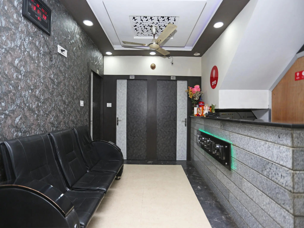Collection O 10589 Laxmi Guest House
