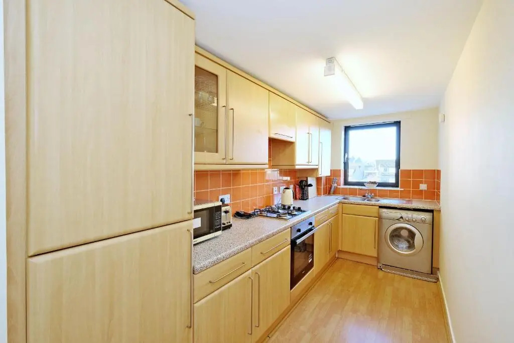 OrangeApartments Riverside Drive,5 Minutes from City Centre