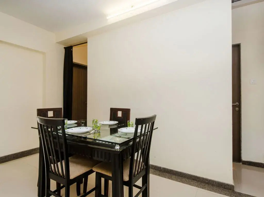 Madam Re Hospitality Service Apartment Goregaon By OYO Rooms