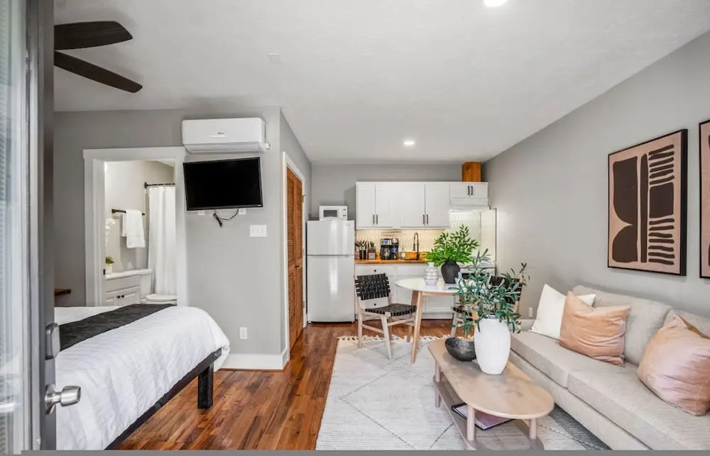 Quiet Studio Minutes From Downtown Houston