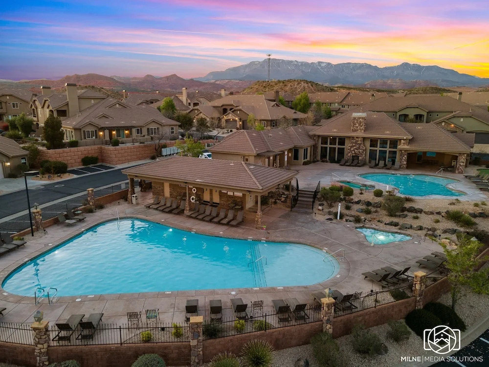 Golf Views on the Ridge townhouse