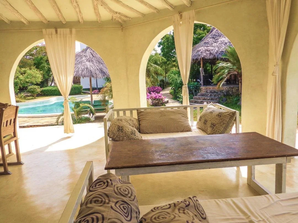 Lions House Boutique Hotel