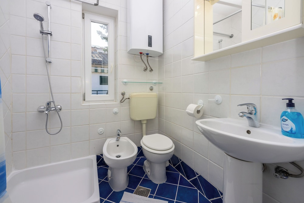 Apartment Klemi