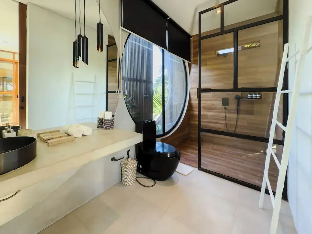 Baliwood Residence Villas by BREIG
