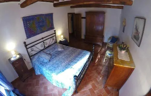 Sandra House