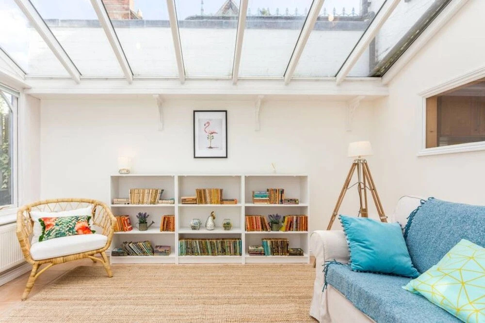 Beautifully Presented, 3 Bedroom Family Home