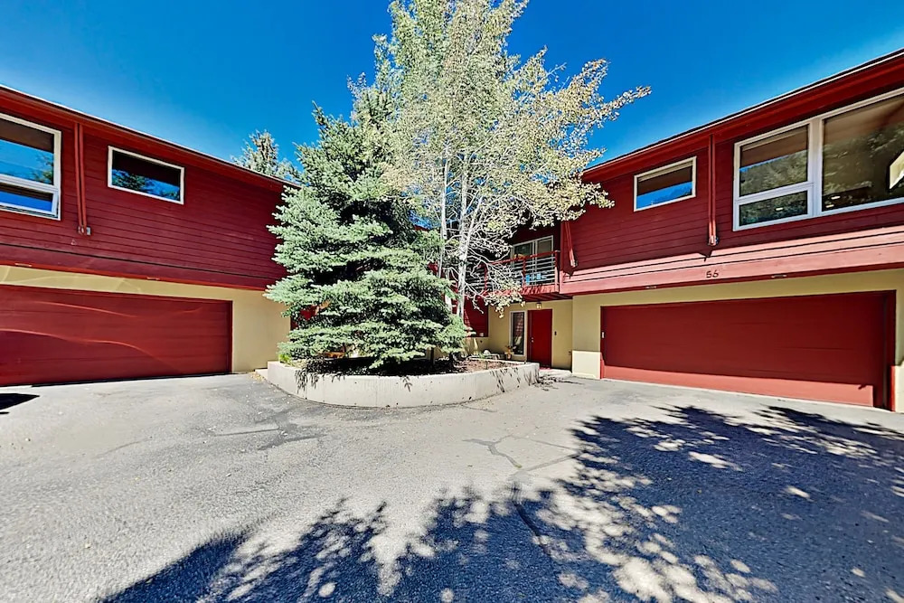 56pcbbto 3 Bedroom Duplex
