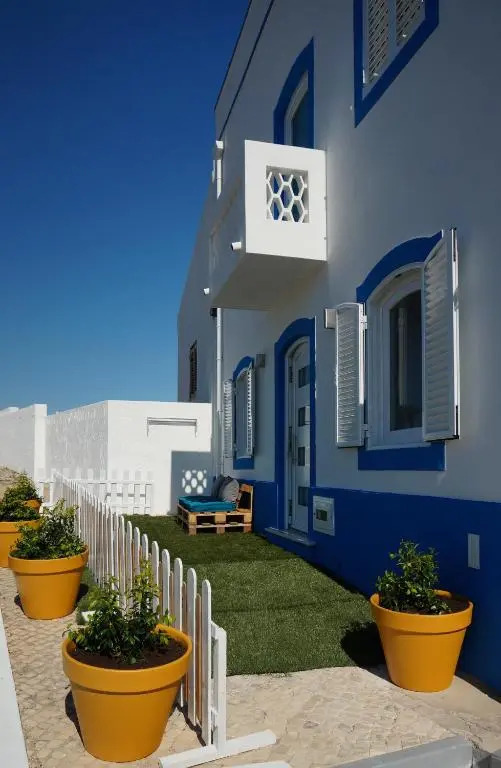 Golden Cliff House