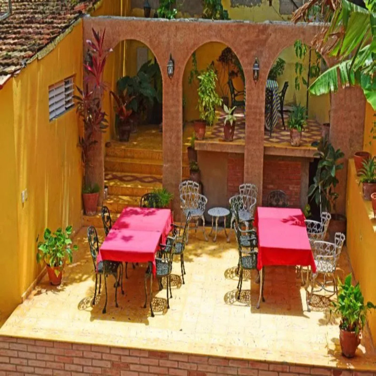 Hostal Casa Tuto & Cary