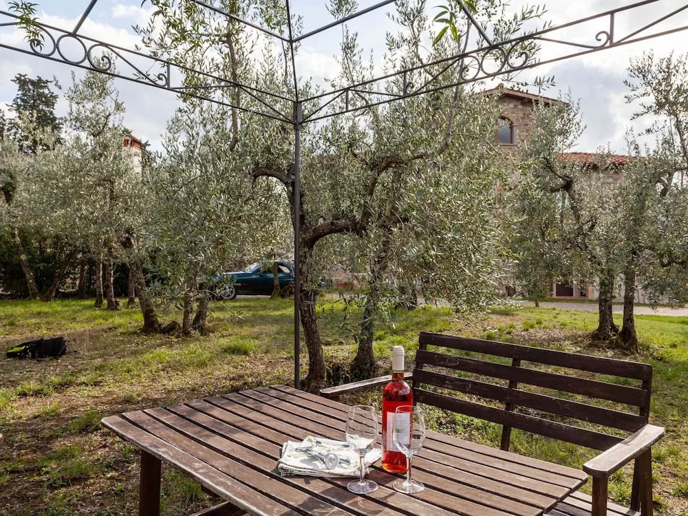 Scenic Stay near Florence