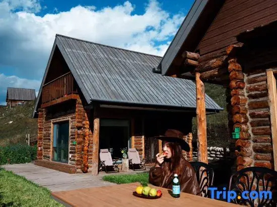 Hemu Xiaonian Yinlishan Homestay