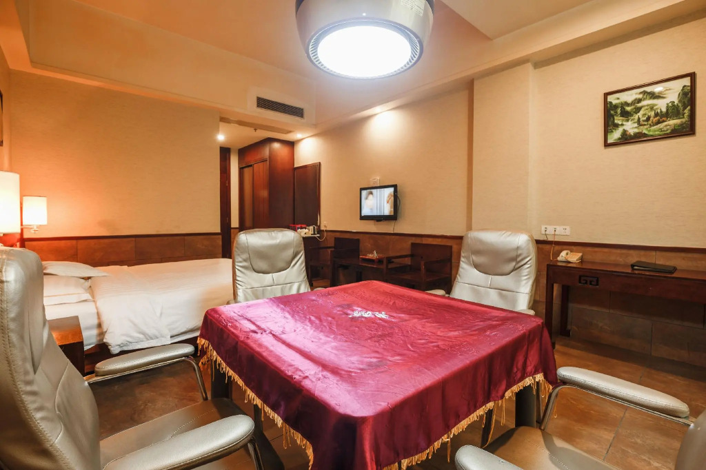 Hangseng Business Hotel