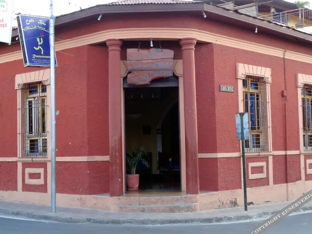 Hotel Los Arcos