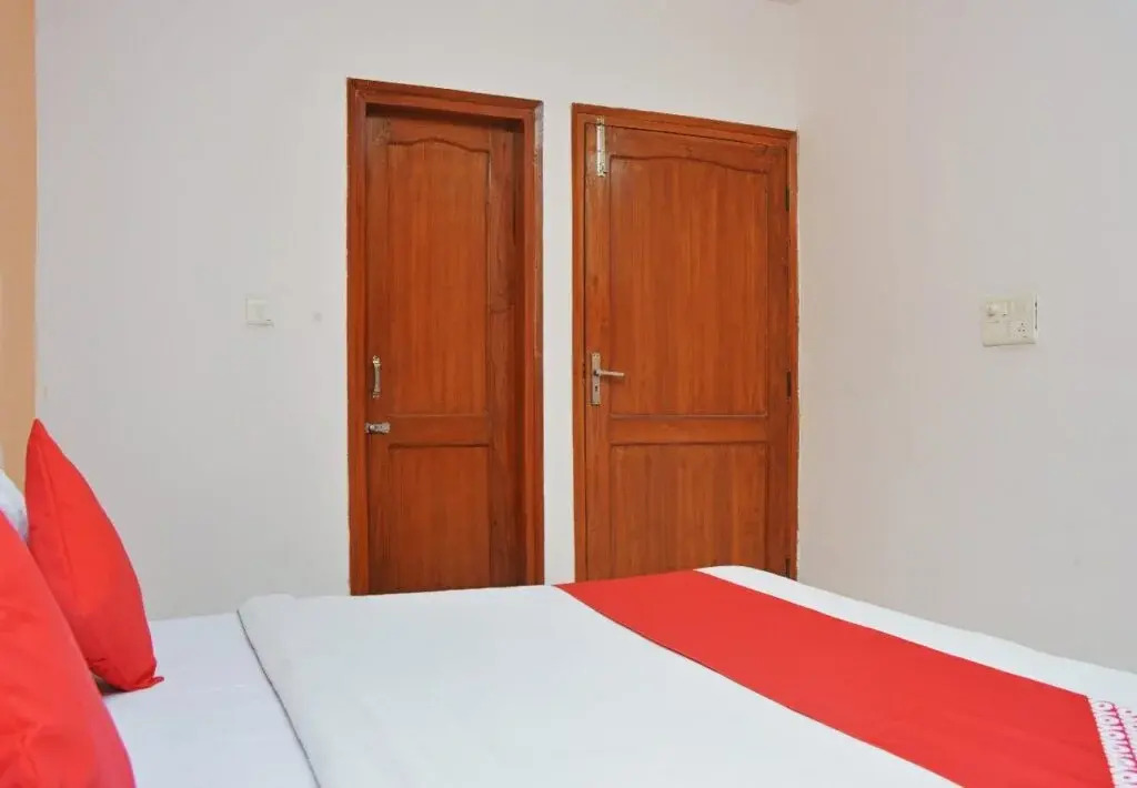Sky Residency By OYO Rooms