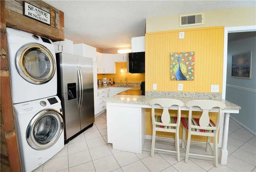 Summit 828 - One Bedroom Condo