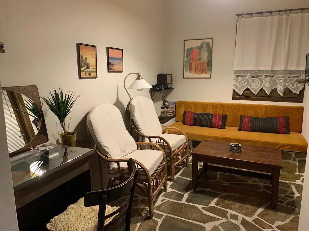 Snug Apartment in Agios Nikolaos With Garden