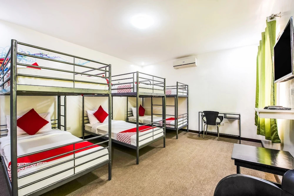 Modern Peak Suites & Resorts by OYO Rooms