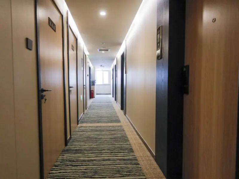 Green Tree Inn Express Tangshan Kaiping District Government
