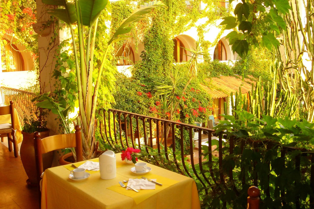Hotel Carasco