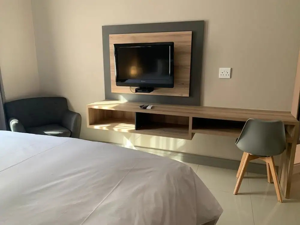 Hotel AT Hatfield Apartments