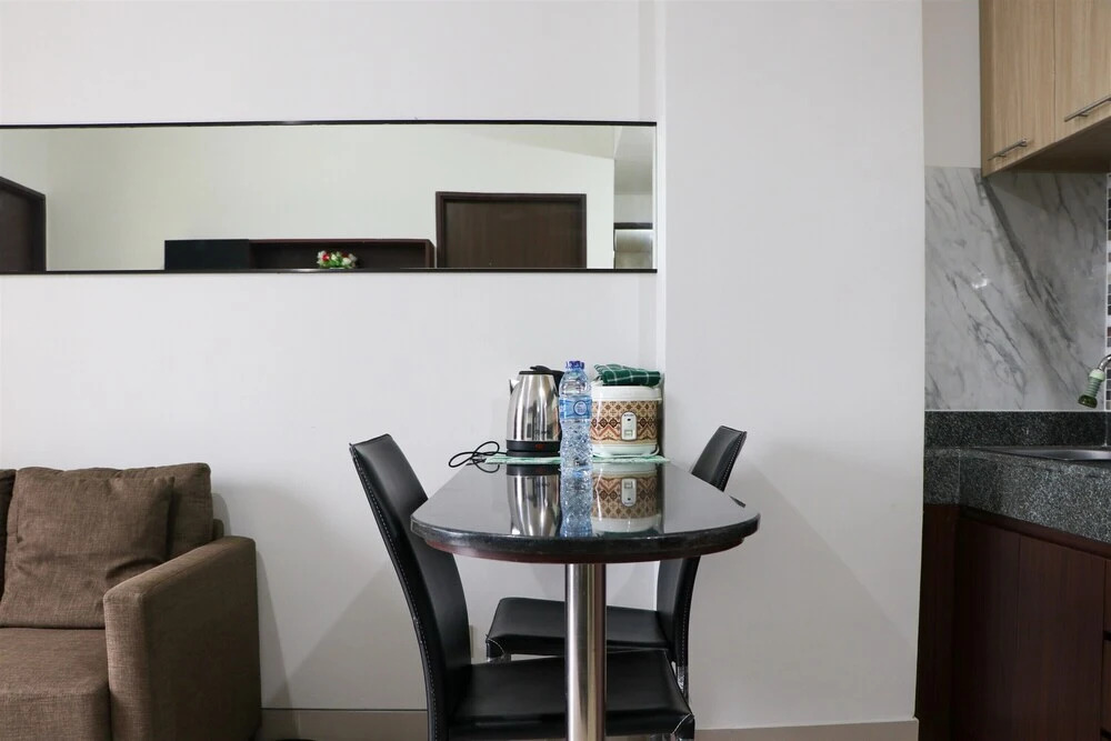 Comfort And Cozy Stay 2Br At 29Th Floor Transpark Cibubur Apartment