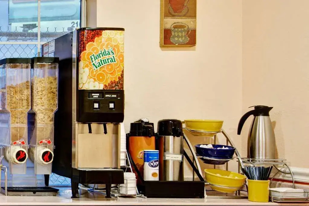 Days Inn By Wyndham San Antonio Airport