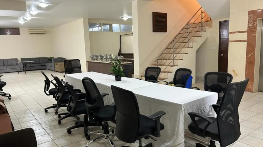 Enkay Suites - DLF CyberCity