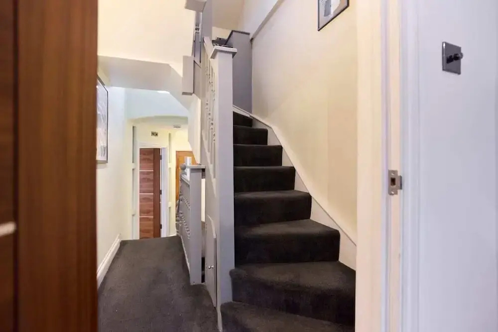 The Kensal Green Place - Modish 2bdr Flat With Study Room