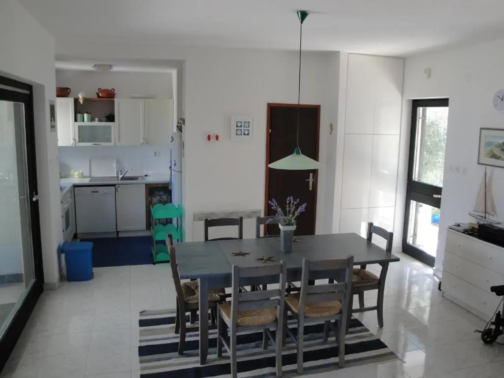 Holiday Home Mirna