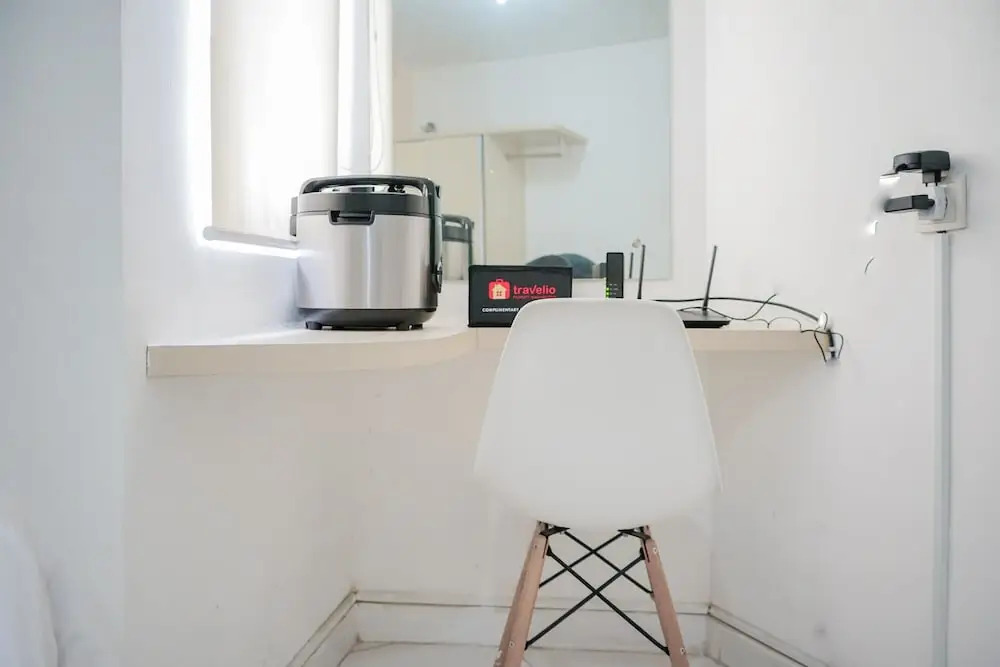 Comfy and Stylish Studio Apartment at Aeropolis Residence 2