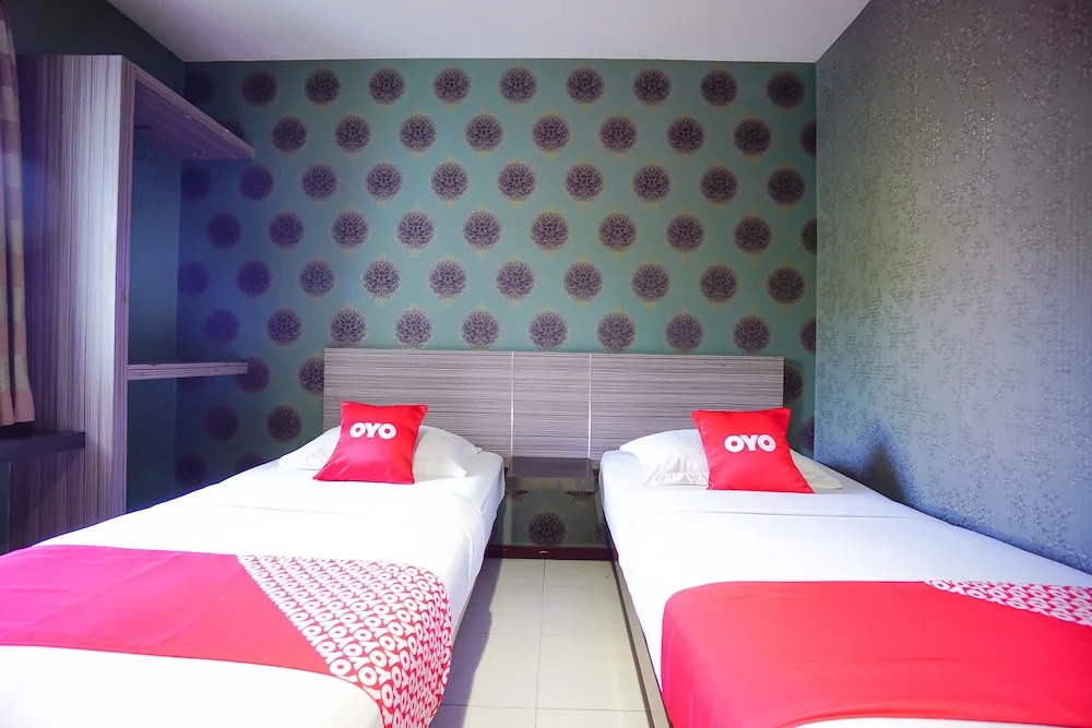 OYO 2526 Hotel D'komo
