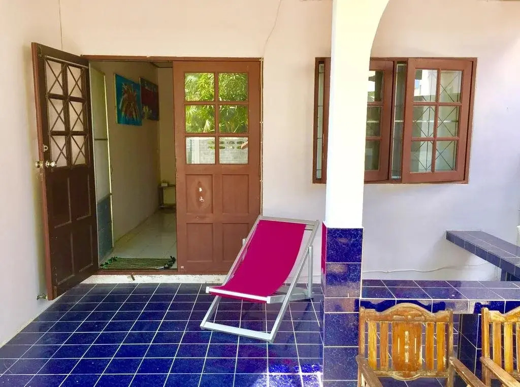 Noon's House