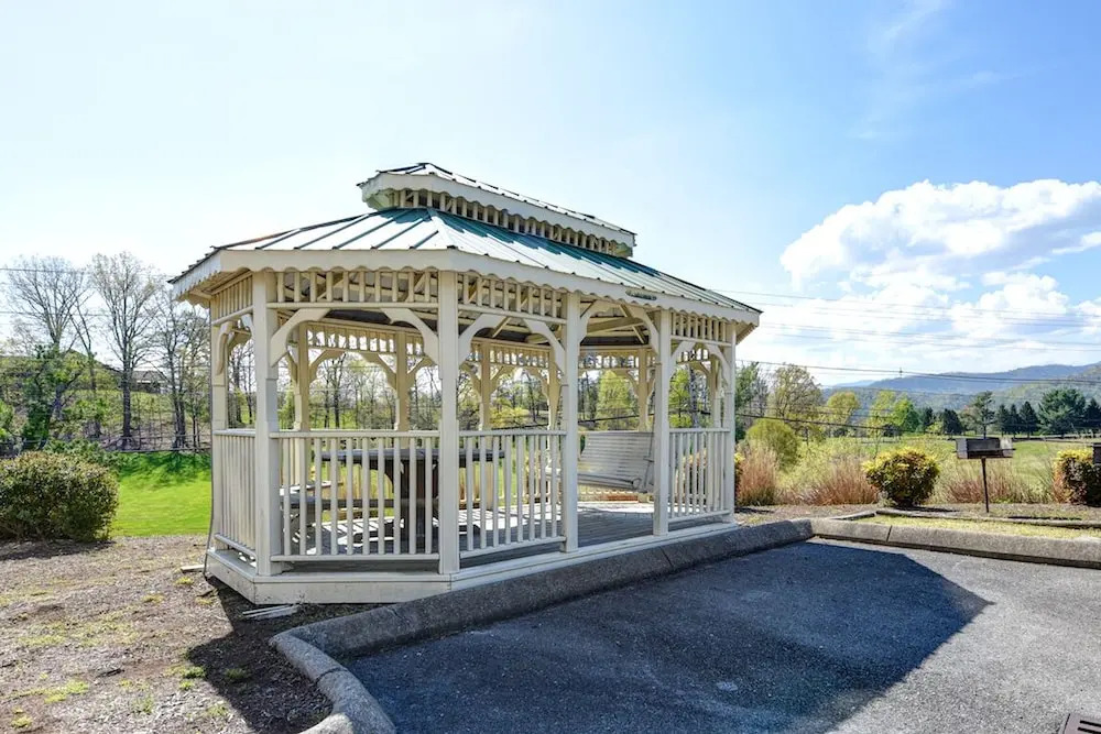 Golf Vista 111 by Jackson Mountain Rentals
