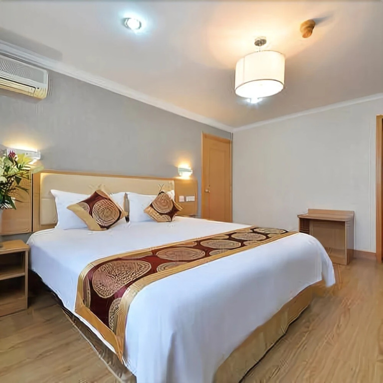 Jiahe Hotel