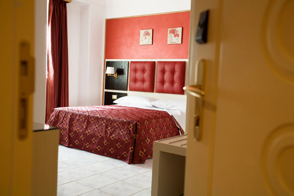 Fazio Rooms
