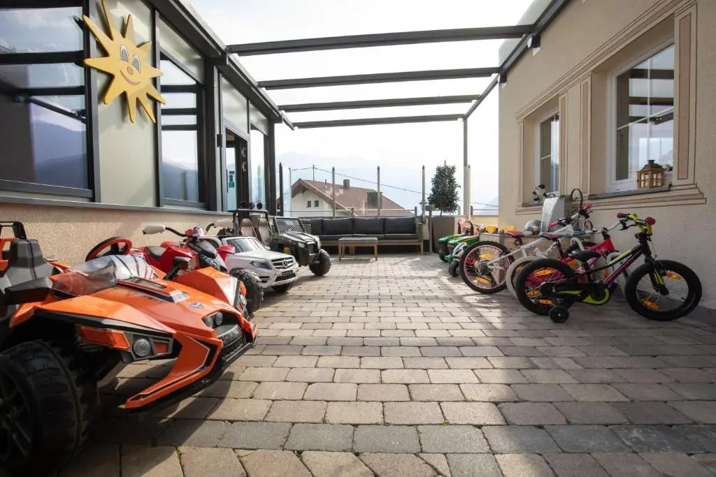 ALPENAPART Ladis - Premium Family Apartments