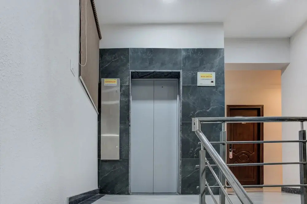 ECKO Sterling Inn Near Bangalore International Airport
