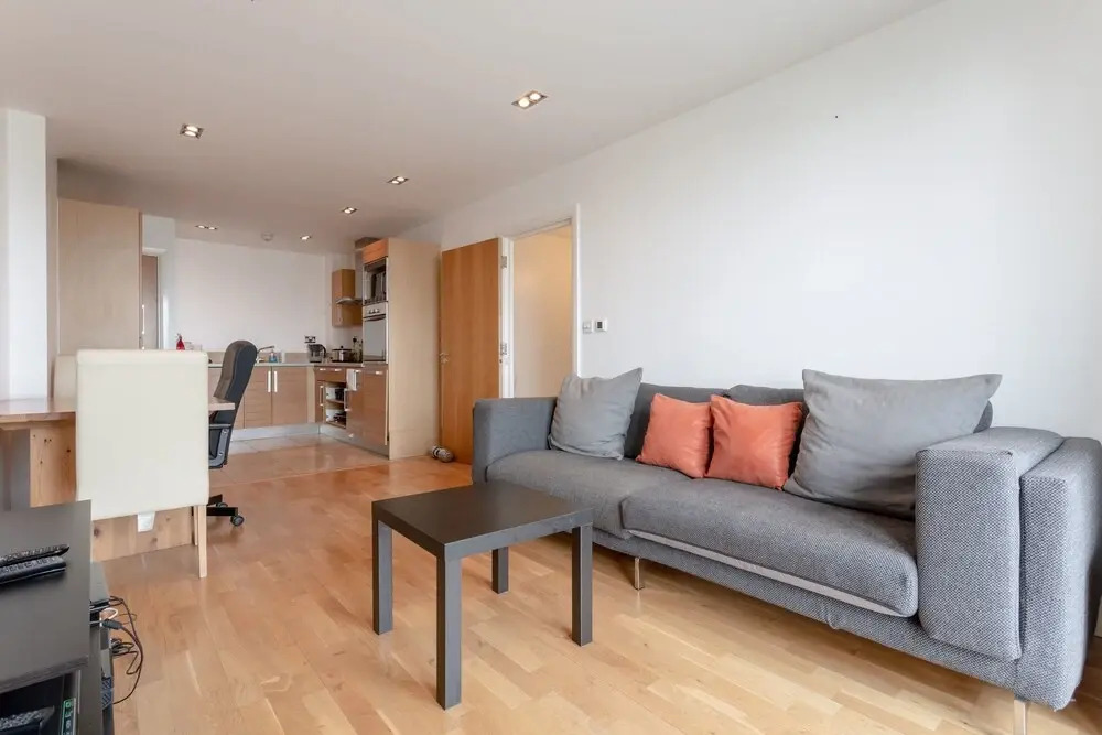 Fantastic 2 Bedroom Apartment Near Canary Wharf
