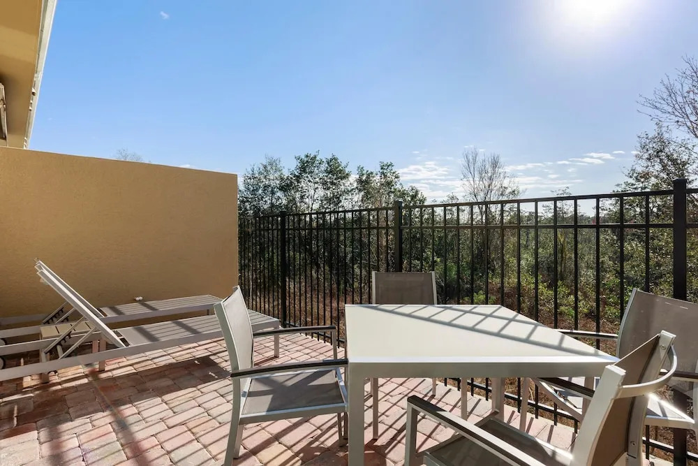 Fantastic Townhome 5min Disneyworld 134