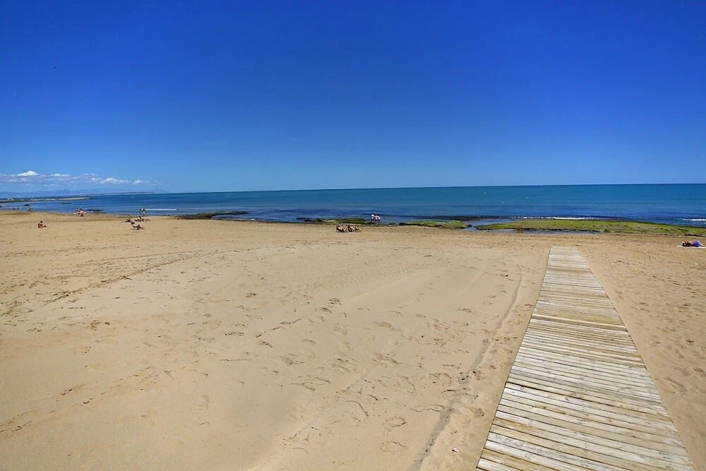 The nearest bungalow to the beach