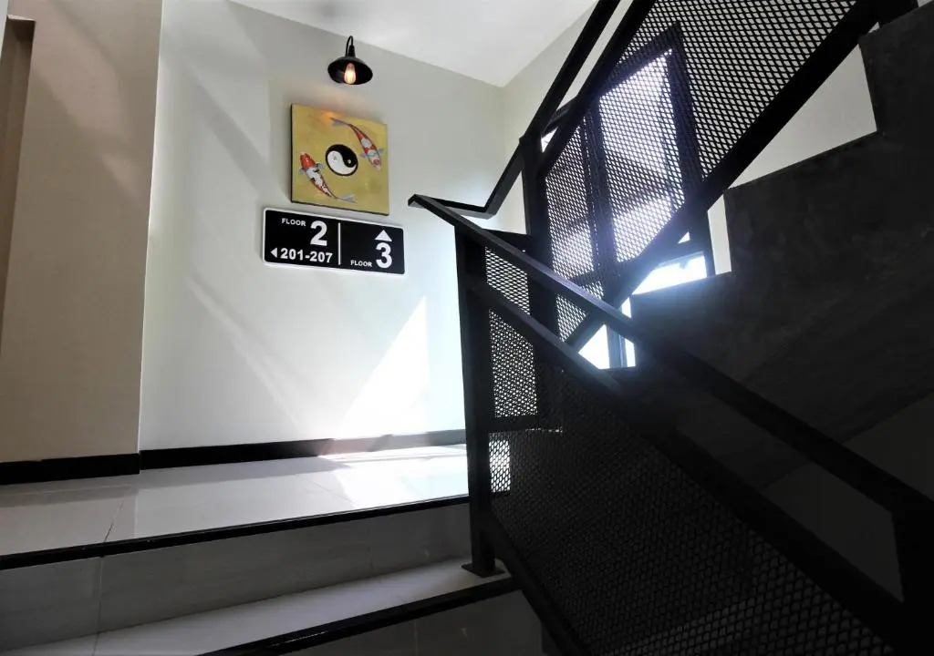 The Y Smart Hotel