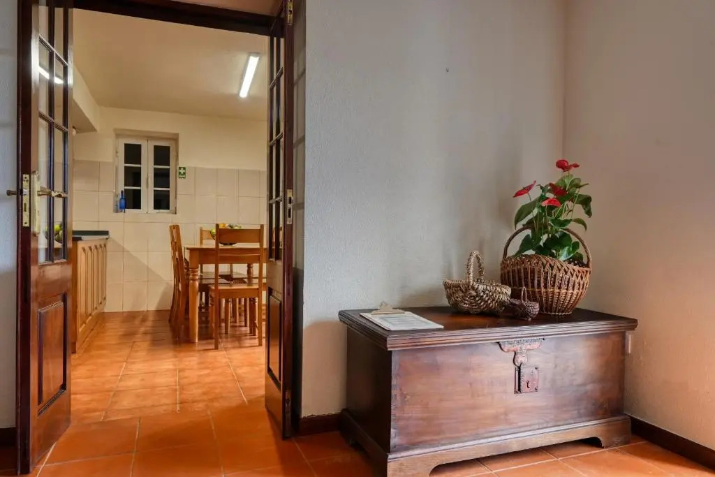 Ponte Cottage, a Home in Madeira