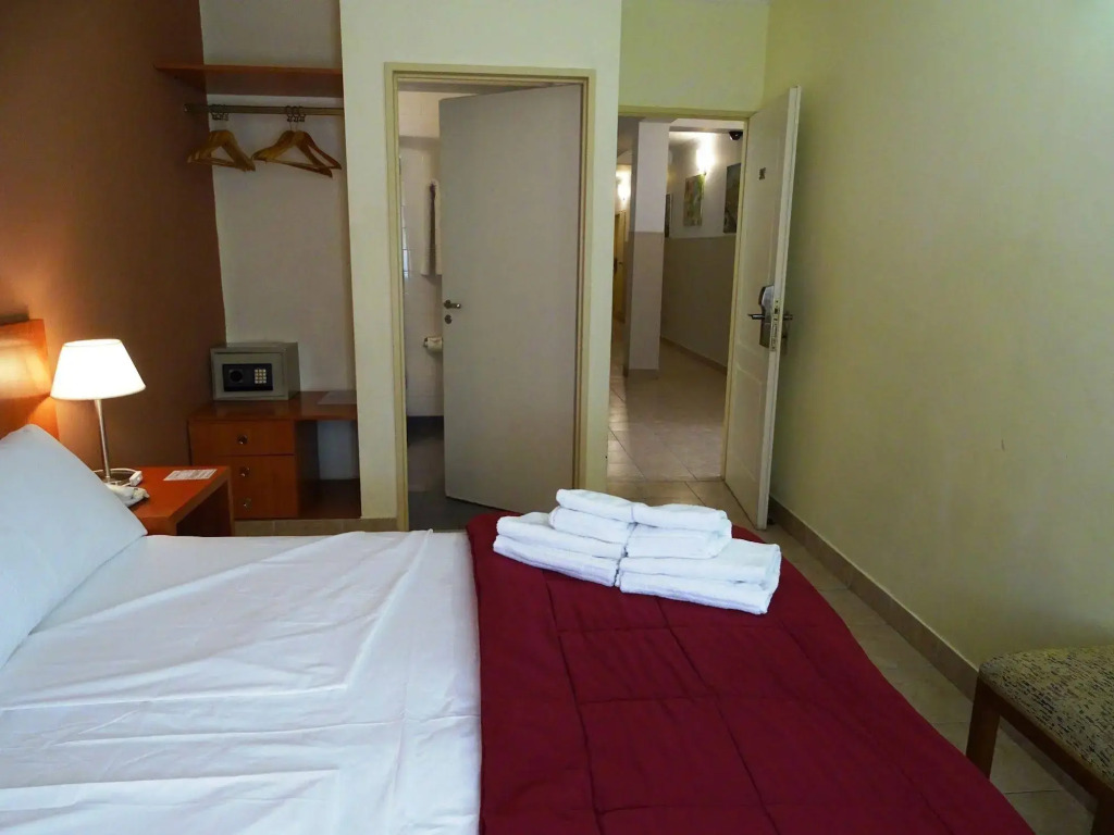 Hotel UTHGRA de las Luces