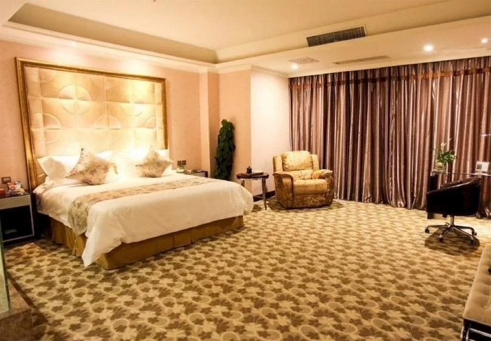 Yijia Hotel Mianyang Tieniu Square Branch