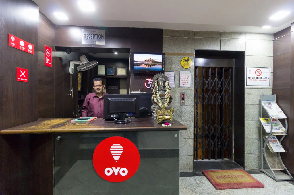 Collection O Alekhya Residency