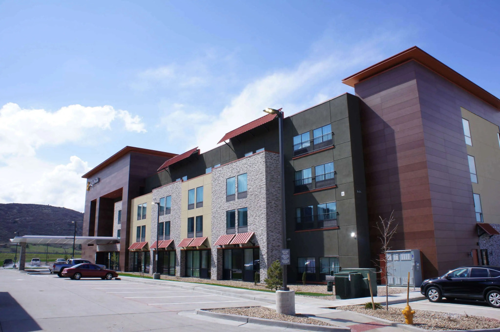 La Quinta Inn & Suites by Wyndham Littleton-Red Rocks