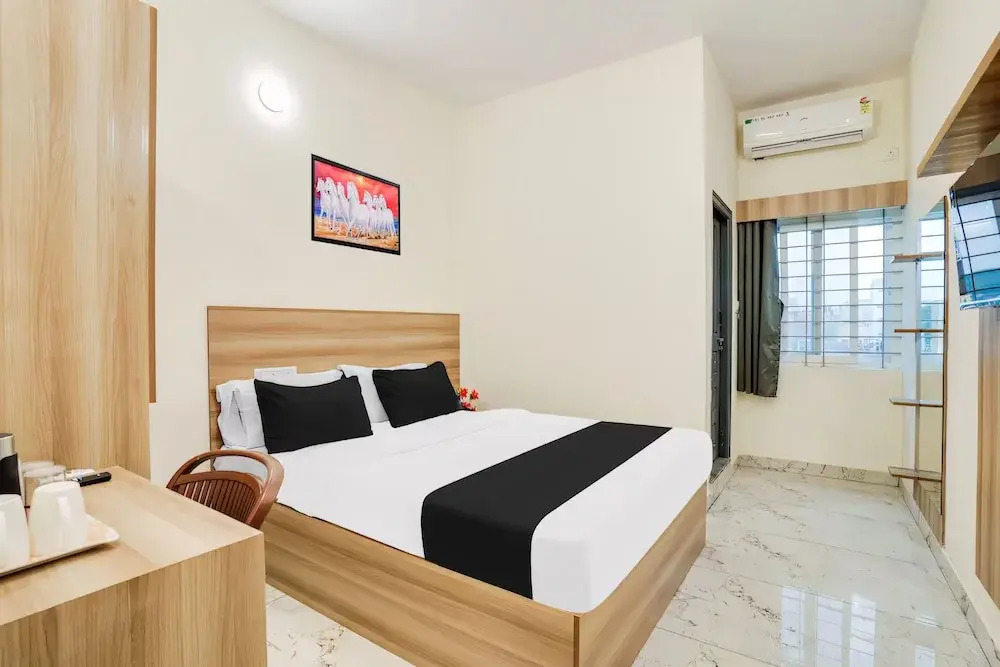 Hotel Stay Bliss HSR Layout